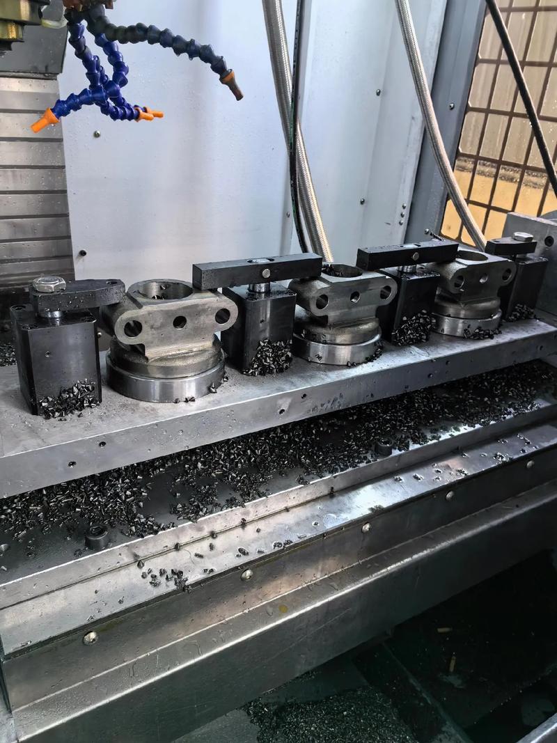 兩套四軸液壓夾具裝配調(diào)試順利完成 專業(yè)工裝夾具的高效應(yīng)用